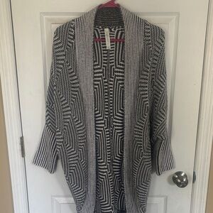 Aeropostale Monochrome Geometric Cardigan size small